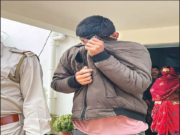 ট্যাব কাণ্ডে শিলিগুড়িতে ধৃতদের তোলা হল খড়্গপুর আদালতে