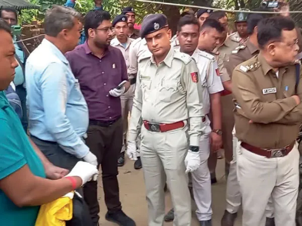 &nbsp;গুড়াপের&nbsp;&nbsp;শিশুকন্যাকে ধর্ষণ ও খুনের ঘটনার তদন্তে ফরেন্সিক দল