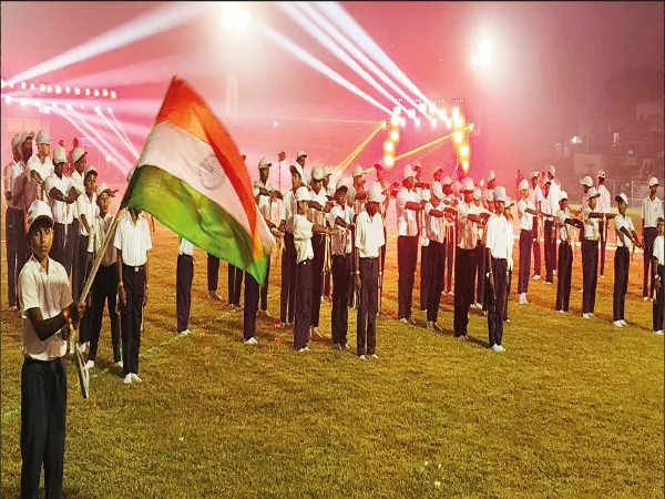 বর্ণাঢ্য অনুষ্ঠানের মধ্যে দিয়ে উদ্বোধন নবদ্বীপ মিউনিসিপ্যাল সকার কাপের
&nbsp;