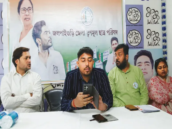 কলেজ ভোটে কতটা তৈরি সংগঠন, যাচাইয়ে জলপাইগুড়িতে তৃণাঙ্কুর