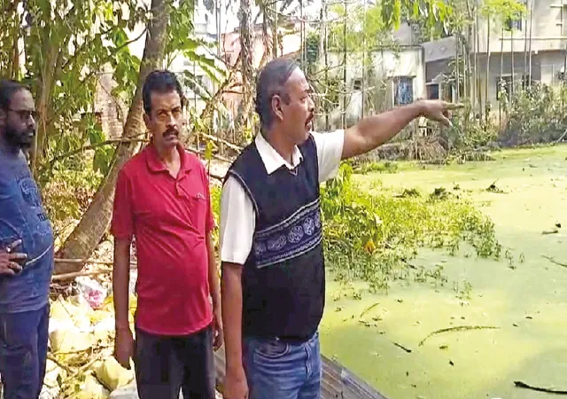 মধ্যমগ্রামে জলাশয় ভরাট নিয়ে এবার &lsquo;জাস্টিস&rsquo; চান এলাকাবাসী&nbsp;
