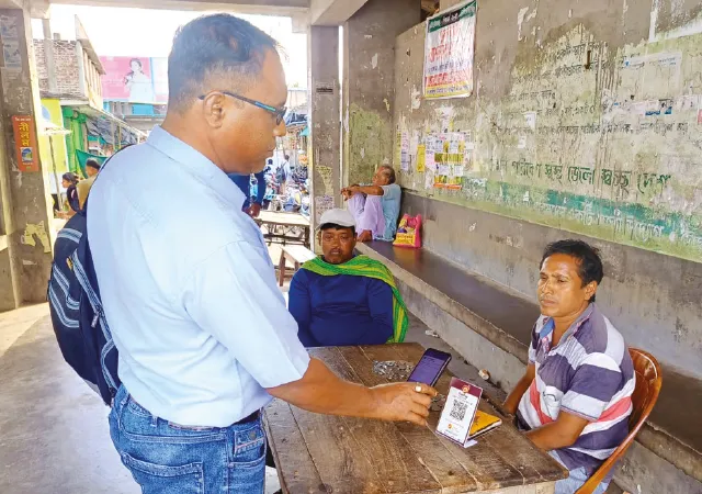 নৌকা ভাড়ার দু&rsquo;টাকাও অনলাইনে খেয়াঘাটে বসেছে কিউ আর কোড
