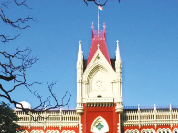 পঞ্চায়েত সমিতির কার্যালয়ে যাওয়ার ছাড়পত্র আরাবুলকে,&nbsp;হাইকোর্টের রায়ে স্বস্তি