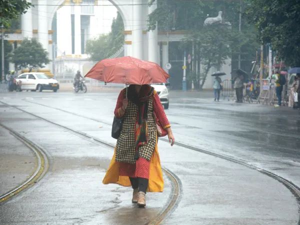 মেঘলা আকাশ থাকলেও আজ কমবে বৃষ্টি,&nbsp;সোমবার আবহাওয়ার উন্নতি