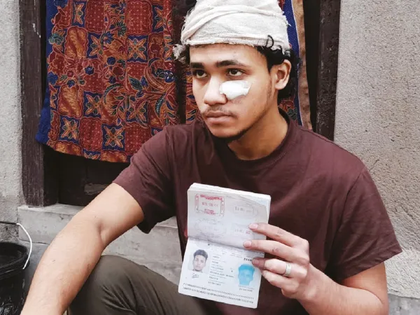 &lsquo;ভারতীয় হিন্দু&rsquo; জেনে ঢাকার রাস্তায় মারধর,&nbsp; প্রাণ হাতে বেলঘরিয়ায় ফিরলেন যুবক