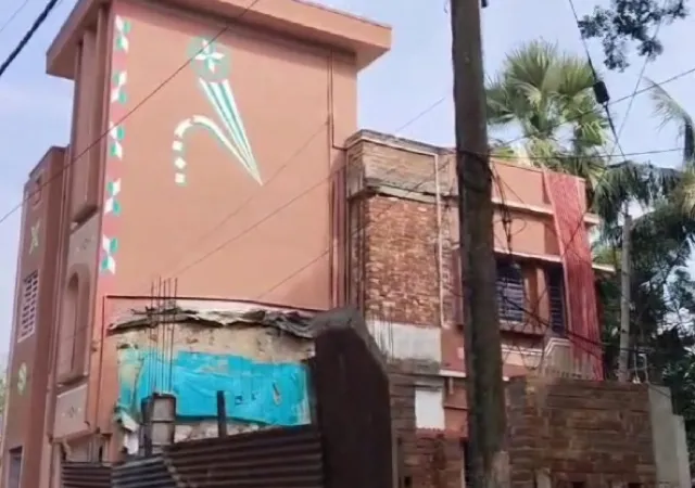 রামজীবনপুরে আবাস যোজনার বাড়ি&nbsp;পাচ্ছেন পুরসভার কাউন্সিলার, বিতর্ক