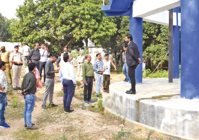 পানীয় জলের সংযোগ নিয়ে গাফিলতি বরদাস্ত নয়, হুঁশিয়ারি জেলাশাসকের