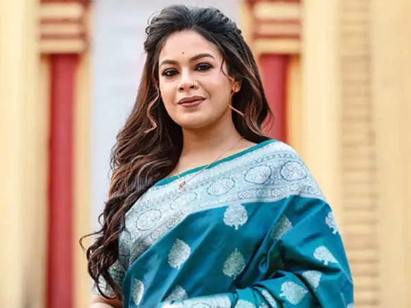 অস্কার মনোনয়নের দৌড়ে ইমনের গান
