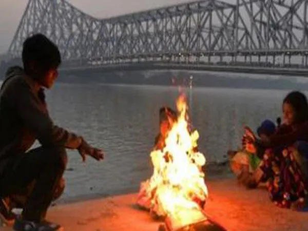 কনকনে ঠান্ডা বাংলার হিমালয় সংলগ্ন অঞ্চলে,&nbsp; দক্ষিণবঙ্গে শীতের অনুভূতি বাড়বে&nbsp;আগামী কাল থেকে
