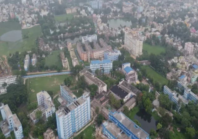 বর্ধমান শহরে ফ্ল্যাট কিনে বিপাকে একাধিক পরিবার