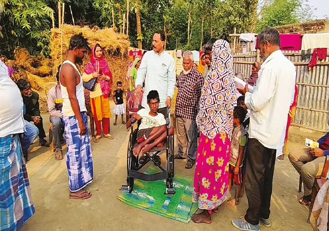 স্বাস্থ্যসাথীর সুবিধা অমিল, টাকার অভাবে বন্ধ হয়েছে ছেলের চিকিত্সা&nbsp;