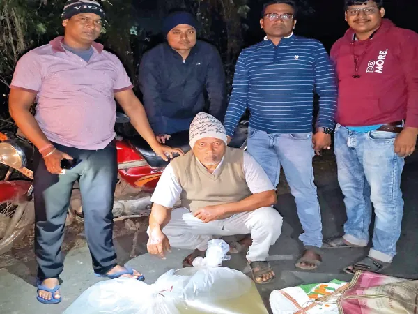 ছেলে শিক্ষক, মেয়ে নার্স চোলাই কারবারে হাফিজুল,&nbsp;ধরা পড়তেই পর্দা ফাঁস