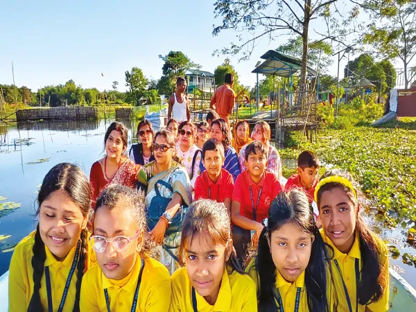শীত পড়তেই বাড়ছে পর্যটকদের ভিড়, সিকিয়াঝোরা ঝিল সংস্কারের দাবি&nbsp;