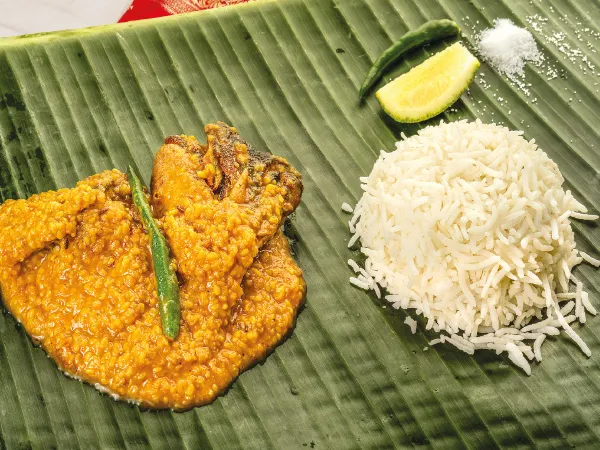 চেটেপুটে দুপুরে&nbsp;