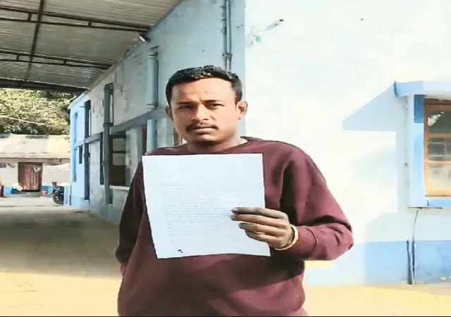 বালিঘাটের লিজ দেওয়ার নামে টাকা নেওয়ায় অভিযুক্ত জীবন