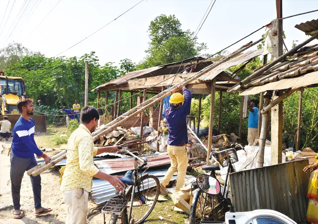 নবদ্বীপ ধামে রেলের ফের উচ্ছেদ অভিযান