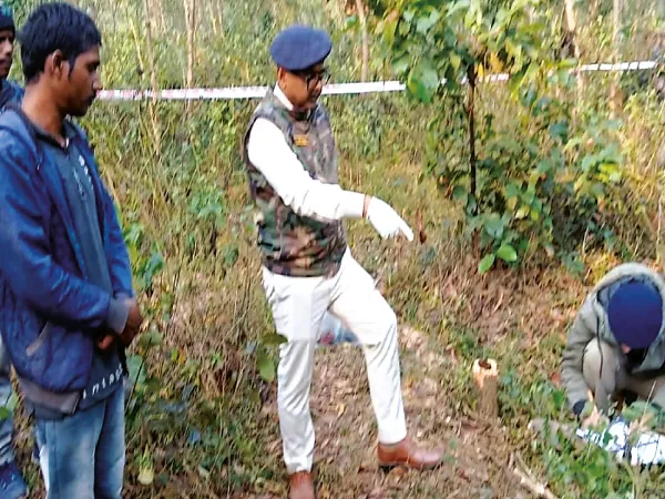 পরকীয়ায় জড়িত সন্দেহে স্ত্রীকে খুন,&nbsp;আত্মহত্যার গল্প ফেঁদেও শেষরক্ষা হল না, ধৃত স্বামী