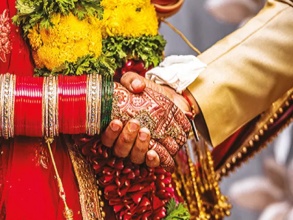 ফুলশয্যার রাতে নববধূর আজব আবদার, বিয়ে ভাঙলেন &lsquo;হতবাক&rsquo; বর