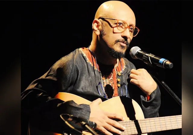&lsquo;উনি আসলে এক মন্দির&rsquo;