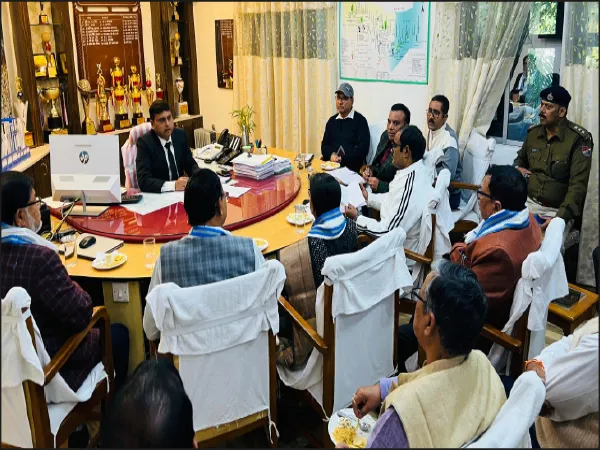আলিপুরদুয়ারের ডিআরএমের দ্বারস্থ কোচবিহারের মন্ত্রী-সাংসদ