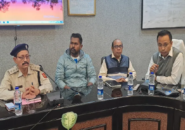 রাস্তায় গবাদি পশুর অবাধ বিচরণ রুখতে নয়া নির্দেশিকা