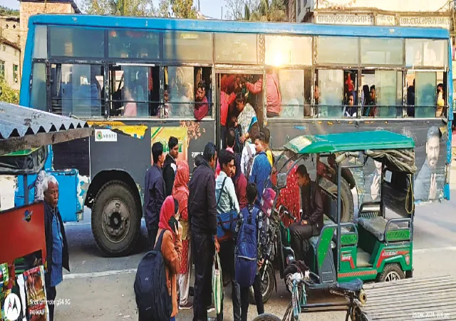 পূর্তদপ্তর জমি হস্তান্তর করলেও কুশমণ্ডি বাসস্ট্যান্ডের কাজ এগয়নি