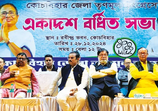 কোচবিহারে ফের তৃণমূলে গোষ্ঠীদ্বন্দ্বের ছায়া জেলা কমিটির বৈঠকে ডাক পেলেন না রবি-পার্থ
