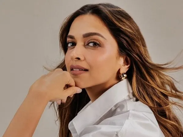 দীপিকার জন্য দেরি?&nbsp;