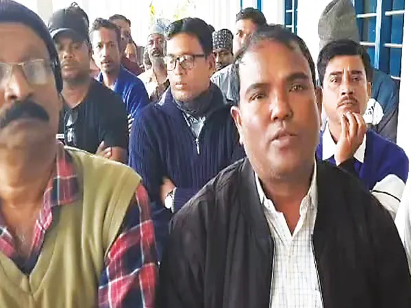 নন্দীগ্রামে পদ্মে ভাঙন, দলত্যাগ সরব নেতাদের,&nbsp;গোকুলনগর পঞ্চায়েতে আর্থিক কেলেঙ্কারি