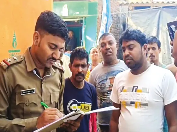 আতঙ্ক কাটেনি গ্রামে, বাজির লাইসেন্স নিয়ে সমীক্ষা শুরু