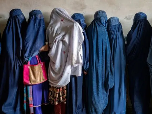 বাড়িতে জানলা রাখা যাবে না, ফতোয়া তালিবান সরকারের