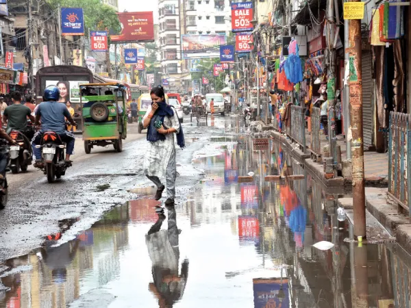 স্যুয়ারেজ পাইপের ব্যাসার্ধ বাড়িয়ে এবার জমা জলের সমস্যা দূর করার পরিকল্পনা