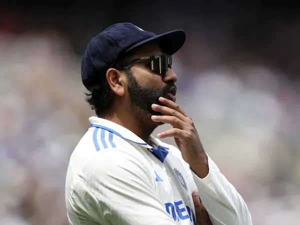 রোহিতের অবসর নিয়ে জল্পনা তুঙ্গে