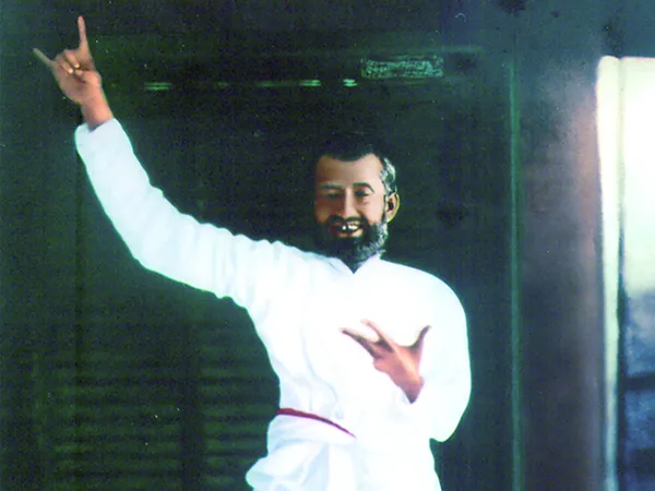 লোকশিক্ষক রামকৃষ্ণ সদাই কল্পতরু
অতূণ বন্দ্যোপাধ্যায়