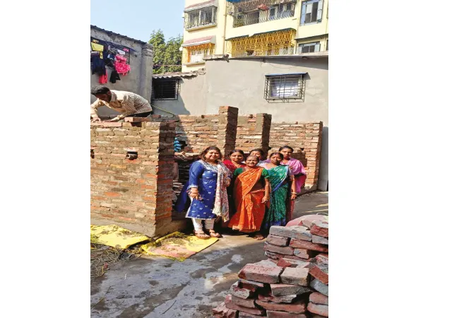 গল্ফগ্রিনের মসজিদ পাড়ায় অগ্নিকাণ্ডে ক্ষতিগ্রস্ত ১৩টি পরিবার পাচ্ছে পাকা ঘর