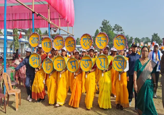 ৭৫ বছরে রাজগঞ্জের মহেন্দ্রনাথ উচ্চ বিদ্যালয় প্ল্যাটিনাম জুবিলি উপলক্ষ্যে শোভাযাত্রার আয়োজন