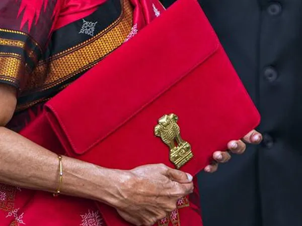 শনিবার হলেও ১ ফেব্রুয়ারিই বাজেট পেশ নির্মলার