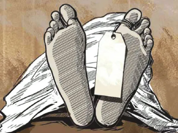 দোতলার বারান্দা থেকে পড়ে মৃত যুবক, চাঞ্চল্য