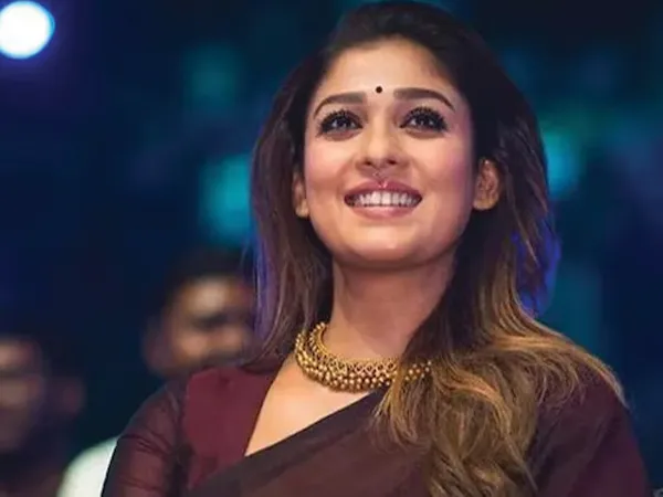 ফের বিতর্কে