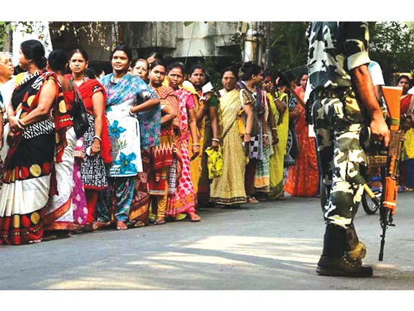 রাজ্যে মহিলা ভোটারই বাড়ল ২ লক্ষ