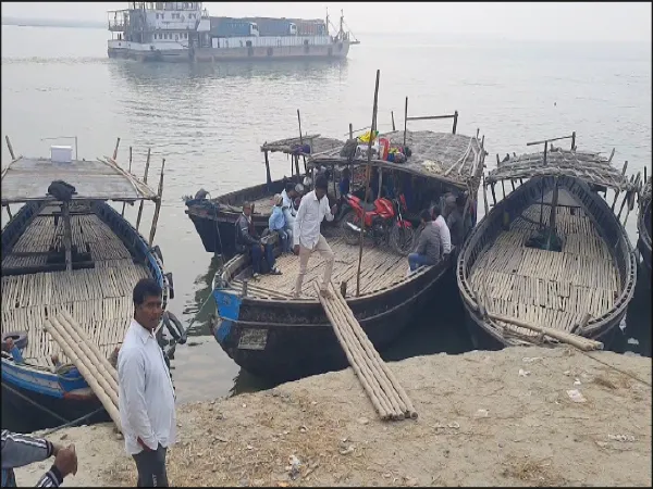 একাধিক অপরাধে বারবার বিহার ও ঝাড়খণ্ড যোগ, মানিকচক ঘাটে বাড়তি নজরদারির দাবি