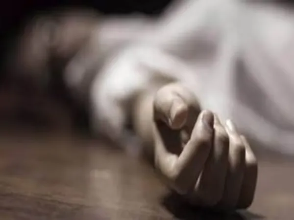 সিউড়িতে বধূর রহস্যমৃত্যু, হাত-মুখ বাঁধা অবস্থায় উদ্ধার স্বামী, তদন্তে পুলিস