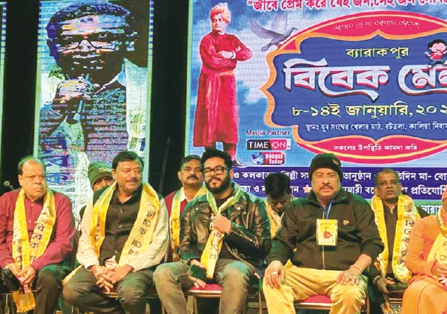 কার্নিভালের মাধ্যমে বিশ্বের দরবারে দুর্গাপুজোকে তুলে ধরেছেন মুখ্যমন্ত্রী: সাংসদ