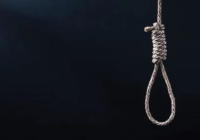 ভূপতিনগরে ঝুলন্ত অবস্থায় স্বামী ও স্ত্রীয়ের মৃতদেহ উদ্ধার, তদন্তে পুলিস