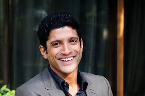 ফারহানের পরিবারে নতুন সদস্য?