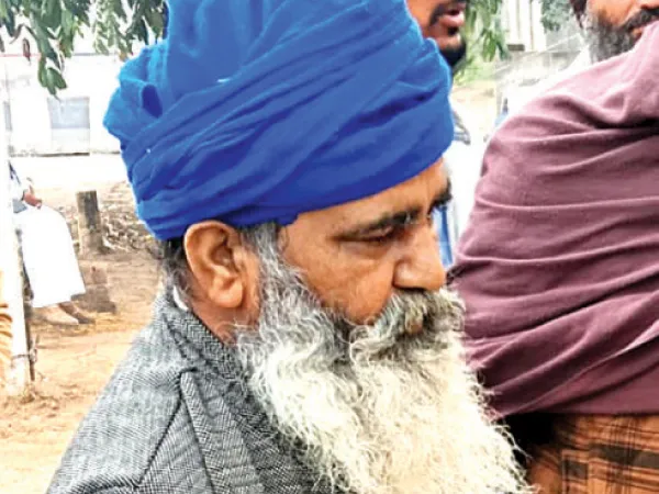 আন্দোলন মঞ্চে আত্মঘাতী কৃষক,&nbsp;উত্তাল দিল্লি, অস্বস্তিতে কেন্দ্র