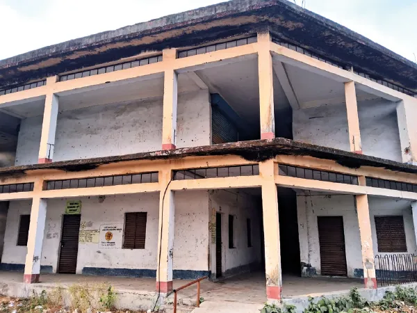 ফাটাপুকুরে কোটি টাকা ব্যয়ে নির্মিত মার্কেট কমপ্লেক্স পরিত্যক্ত, ক্ষোভ