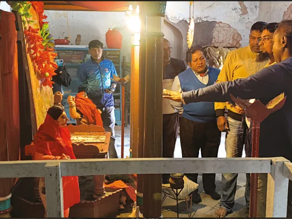 বাংলাদেশের মন্দির থেকে চুরি অষ্টধাতুর কালীমূর্তি, স্বর্ণমুকুট&nbsp;