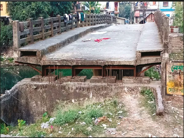 বাম আমলের অসমাপ্ত সেতু চালু করতে উদ্যোগী পুরসভা