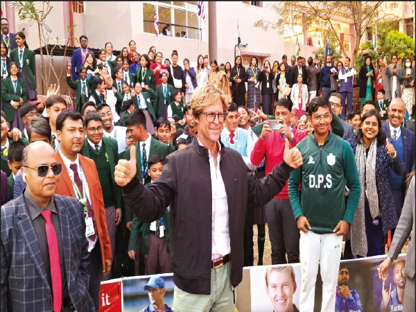 শিলিগুড়িতে এসে দার্জিলিং চায়ের প্রশংসায় পঞ্চমুখ প্রাক্তন প্রোটিয়া ক্রিকেটার জন্টি রোডস